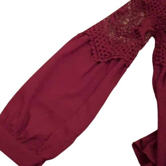 Onetheland Burgundy Blouse w crochet detailing Boho Chic Size Med - Picture 4 of 6